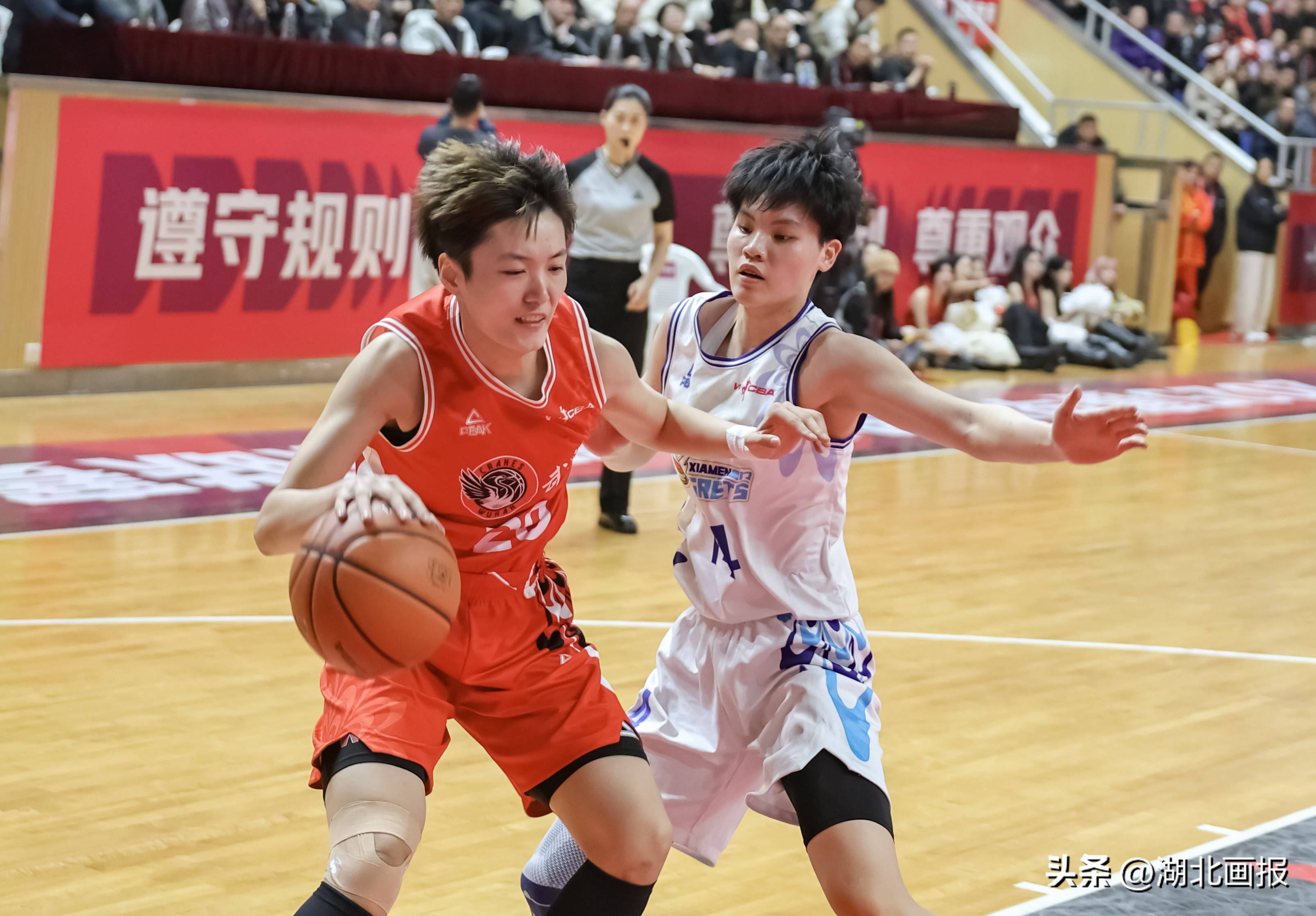 黄队球员获得技术提升，备战高水平比赛