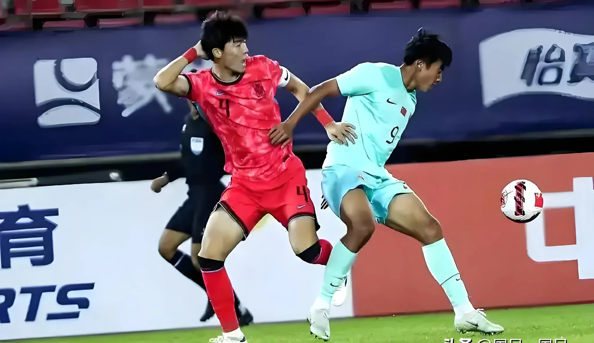 aoa体育体育网页版登录入口-亚洲足球锦标赛谁能拔得头筹