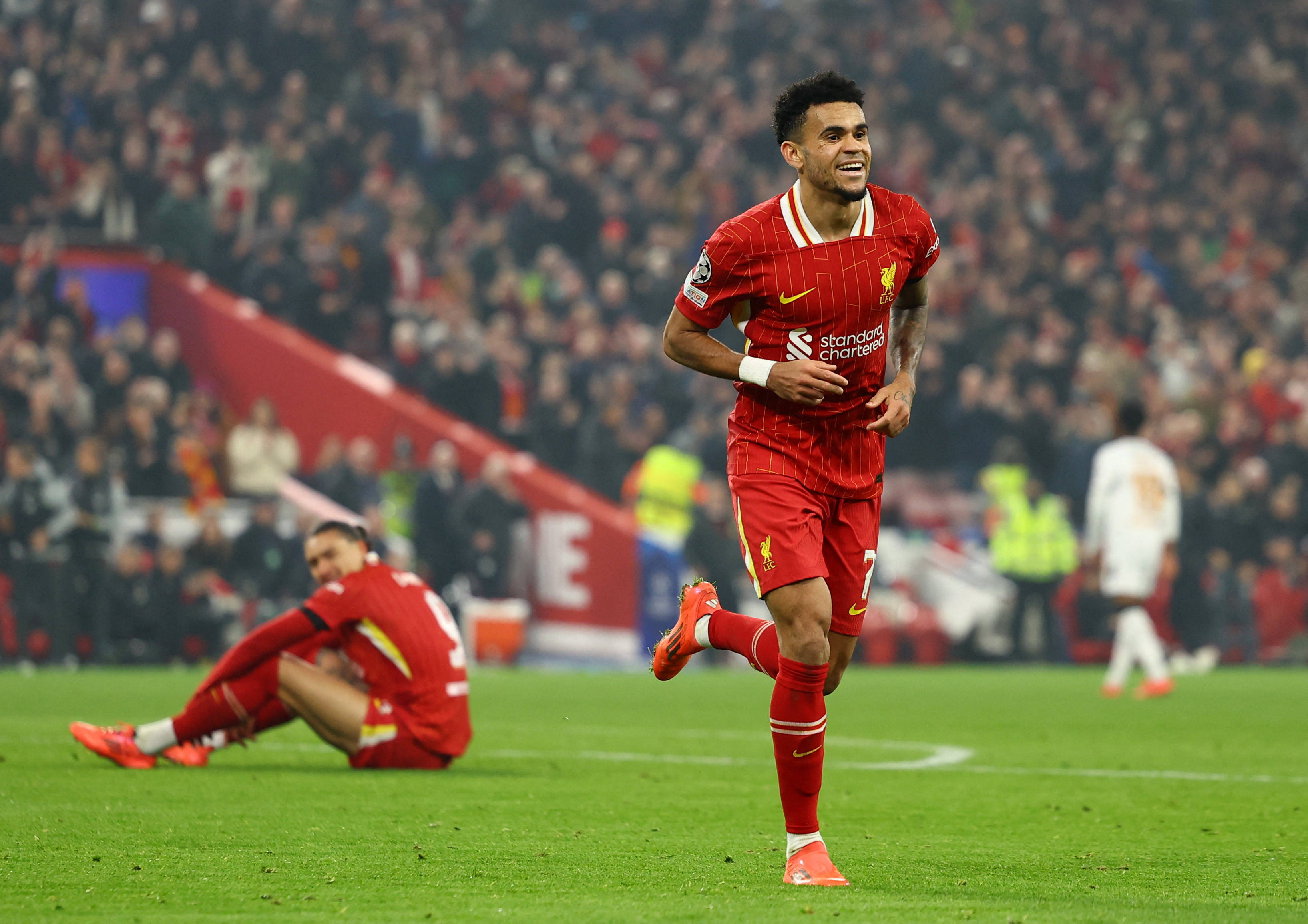 皇马锋线进球如潮，攻击力强劲