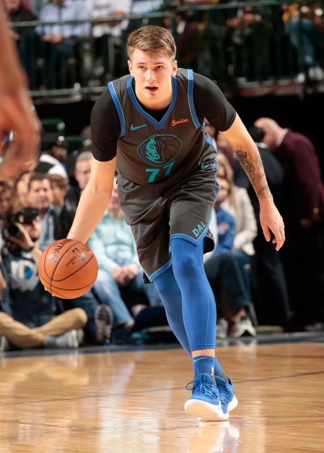 小牛取得五连胜赢得西部桂冠的简单介绍