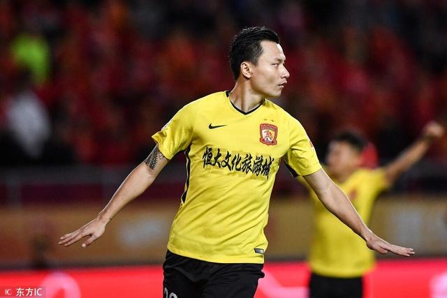 aoa体育-包含恒大客场战平天海，积分榜略有降低的词条