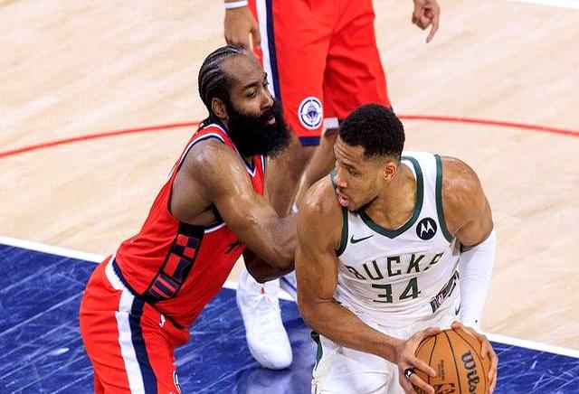 关于快船战胜雄鹿取得9场连胜，莱昂纳德贡献29分的信息