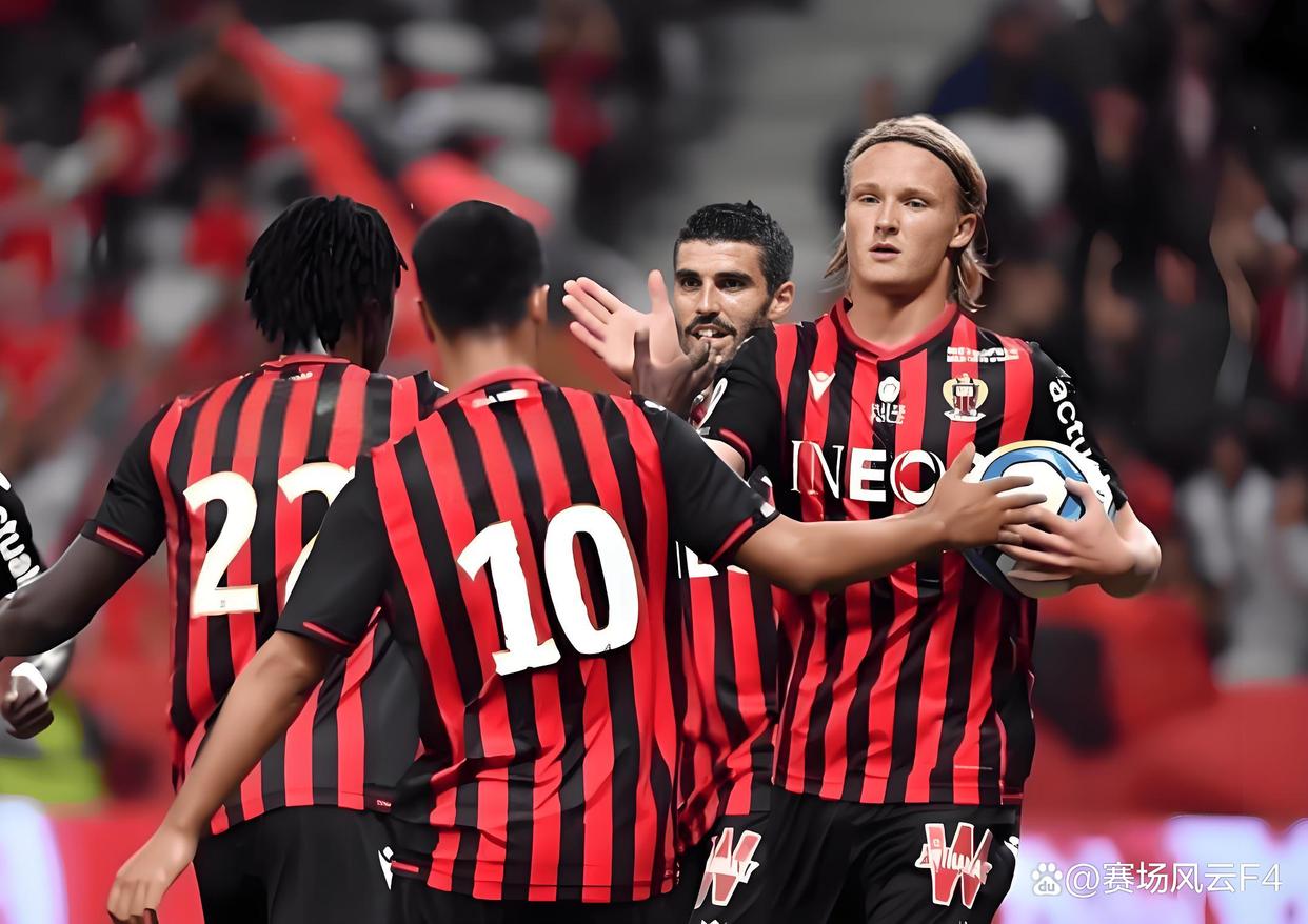 雷恩主场战平圣埃蒂安,赛季保持不败纪录 雷恩主场战平圣埃蒂安,赛季保持不败纪录