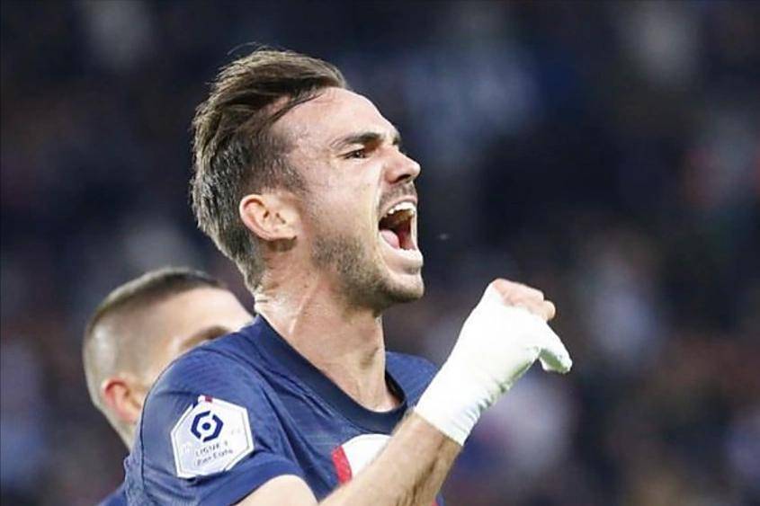 aoa体育-传闻皇家马德里队正考虑引进巴黎圣日耳曼队核心球员的简单介绍