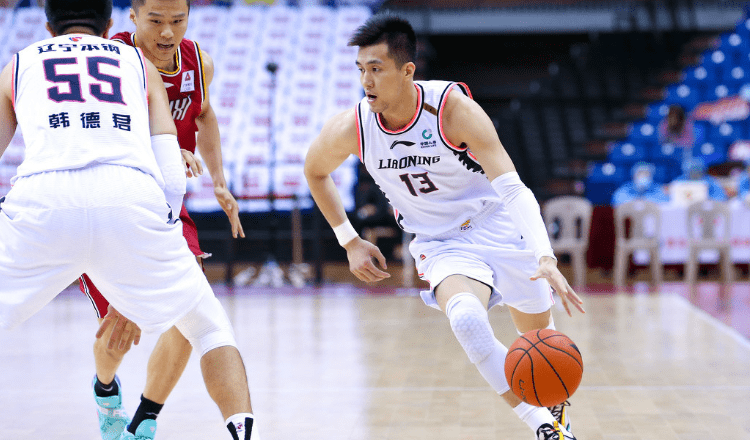 香港南华队客场全取三分,状态回勇的简单介绍 香港南华队客场全取三分,状态回勇的简单介绍