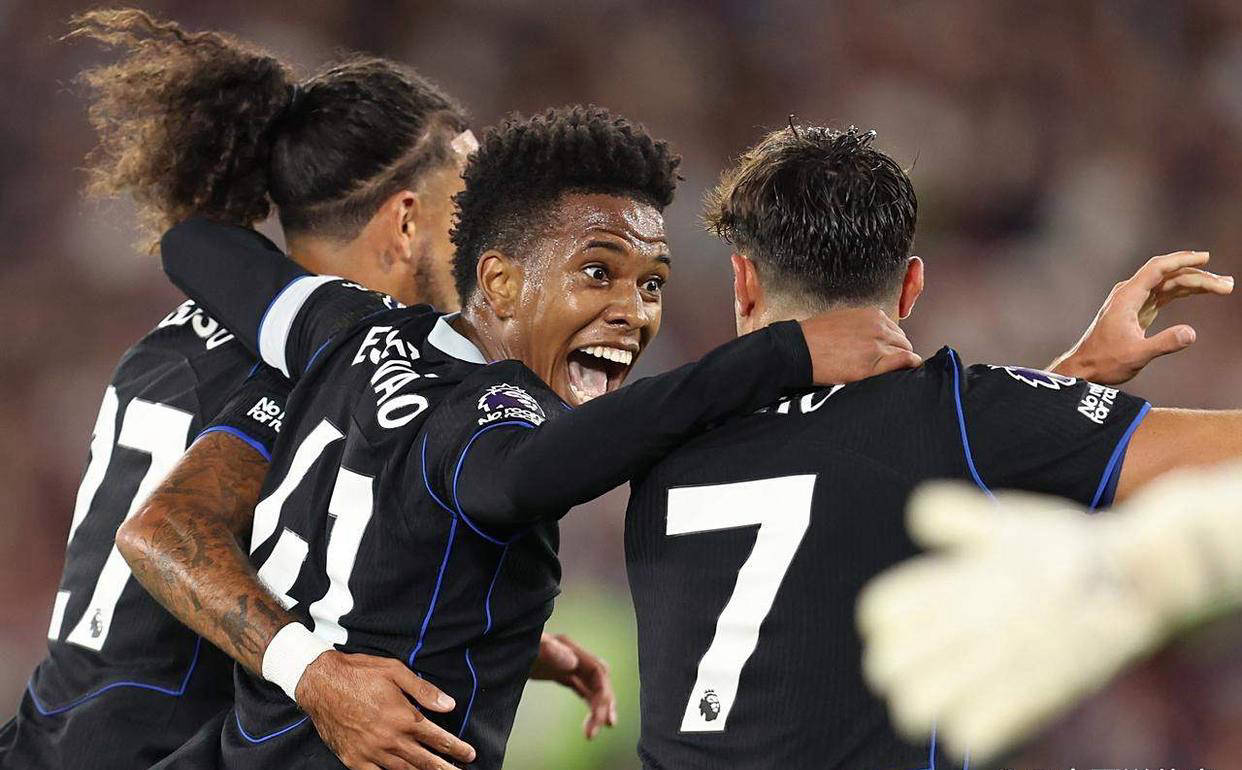 关于曼城客场大胜切尔西,英超夺冠热度再次攀升的信息 关于曼城客场大胜切尔西,英超夺冠热度再次攀升的信息