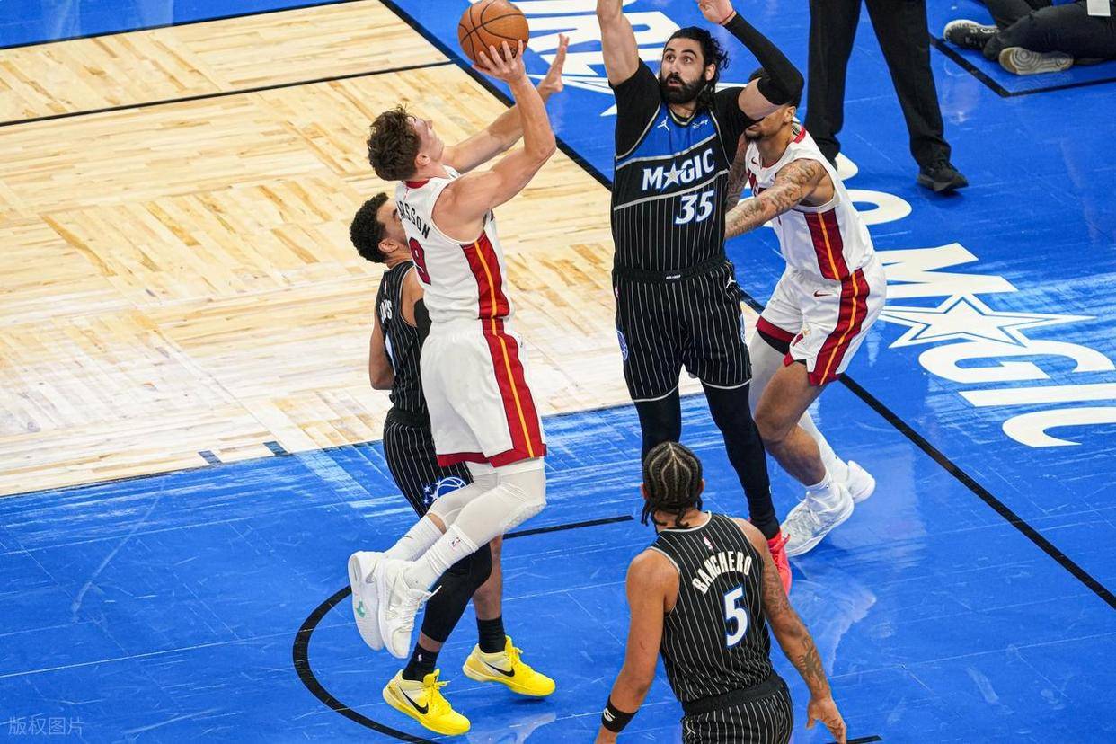 关于猛龙再胜尼克斯，继续领先东部半决赛的信息