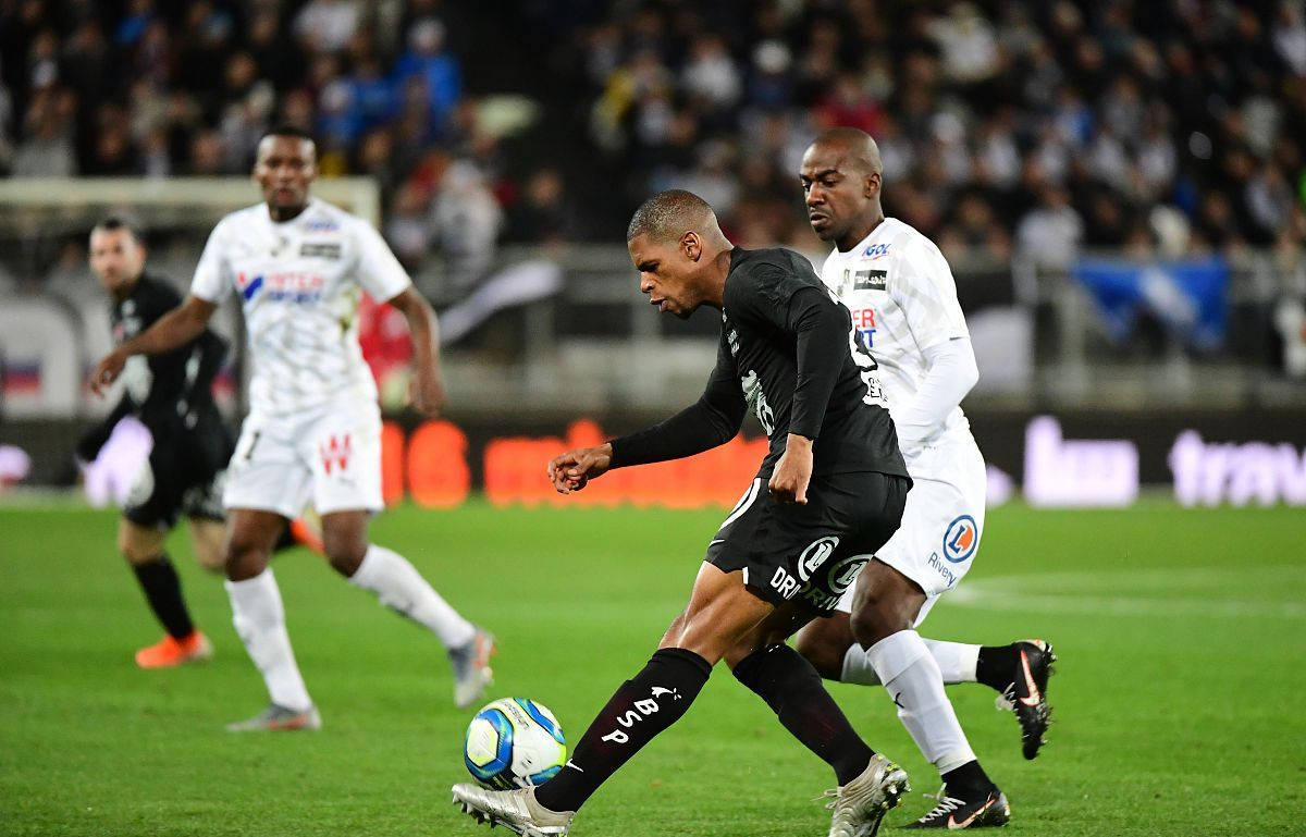 aoa体育体育平台-卡昂对阵摩纳哥保级形势岌岌可危的简单介绍