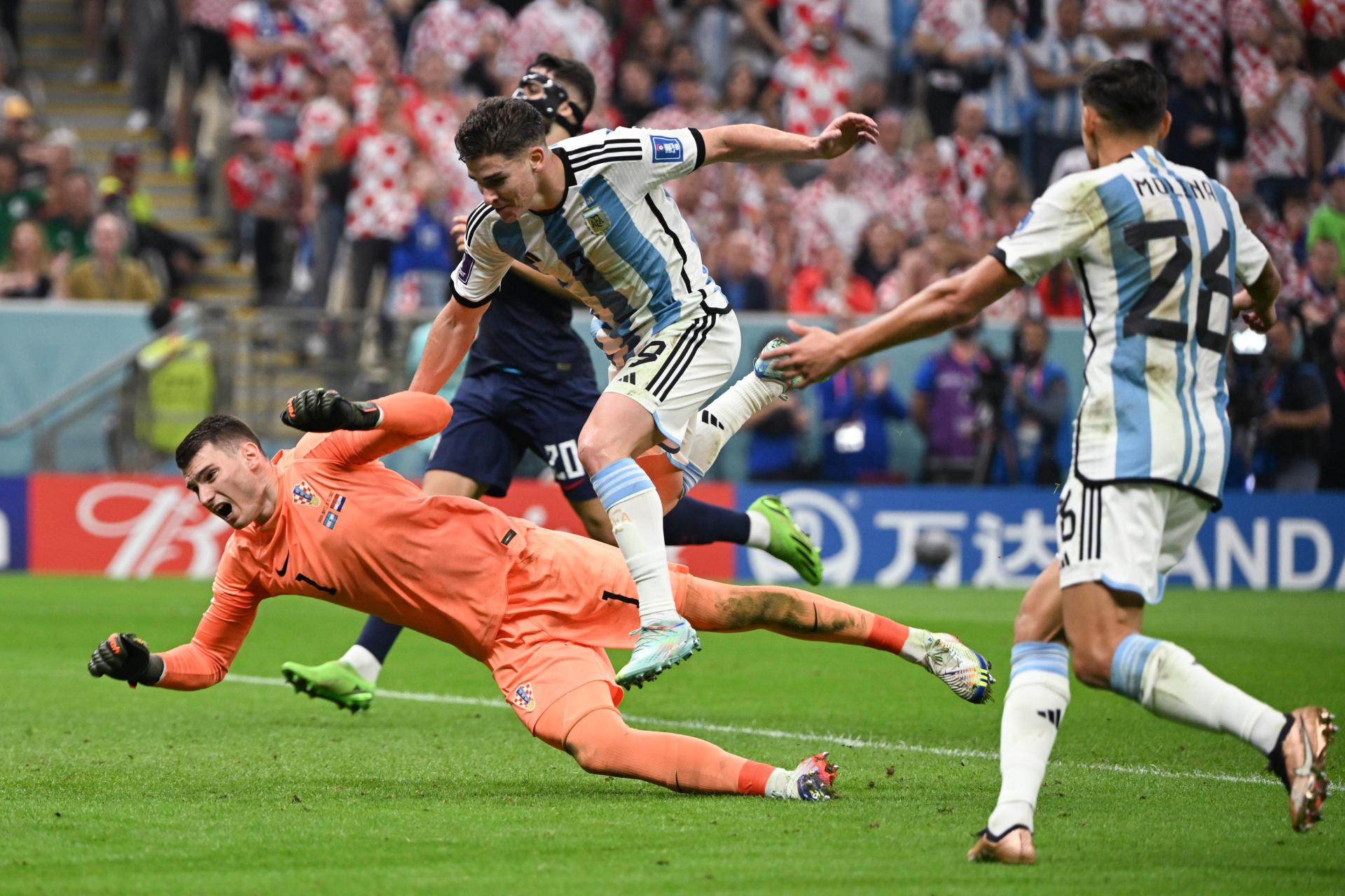 克罗地亚成功挺进欧预赛淘汰赛